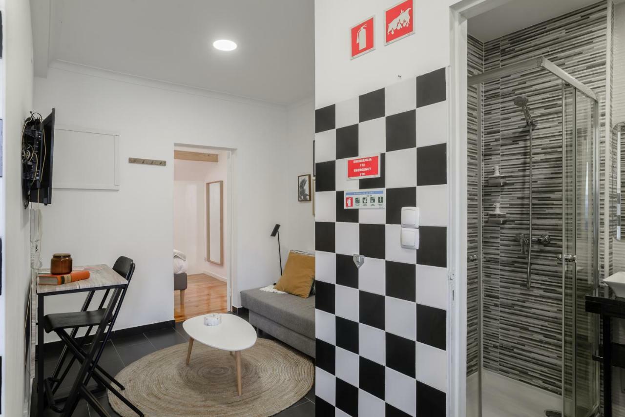 Charming Apartment- Authentic Experience In Graca Lisabona Exterior foto