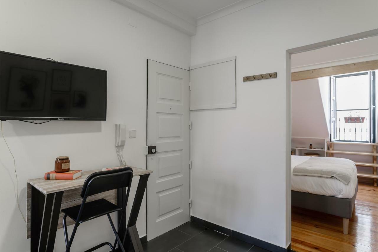 Charming Apartment- Authentic Experience In Graca Lisabona Exterior foto